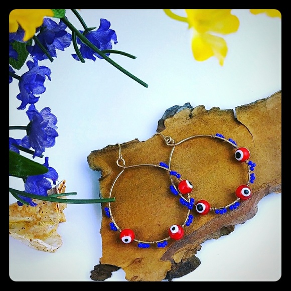 Earrings - Picture 1 of 2